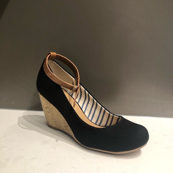 Wedges - Picture 2 of 4